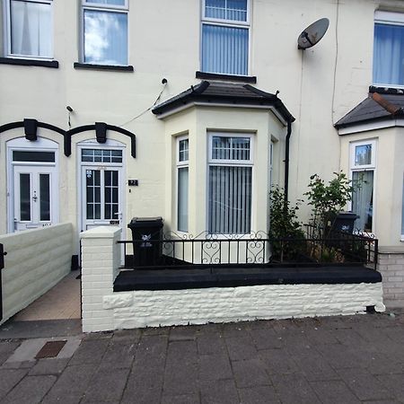Private Double Room In Cardiff Extérieur photo