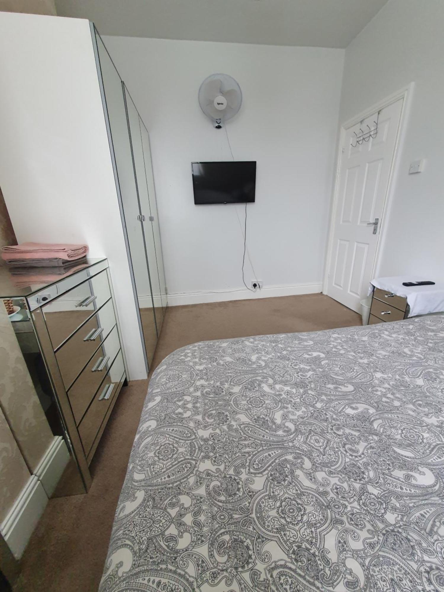 Private Double Room In Cardiff Extérieur photo
