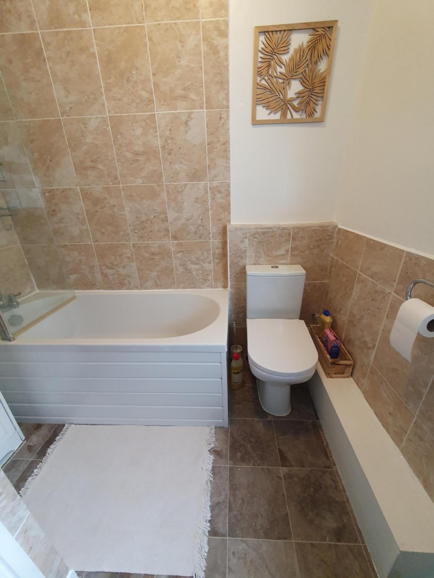 Private Double Room In Cardiff Extérieur photo