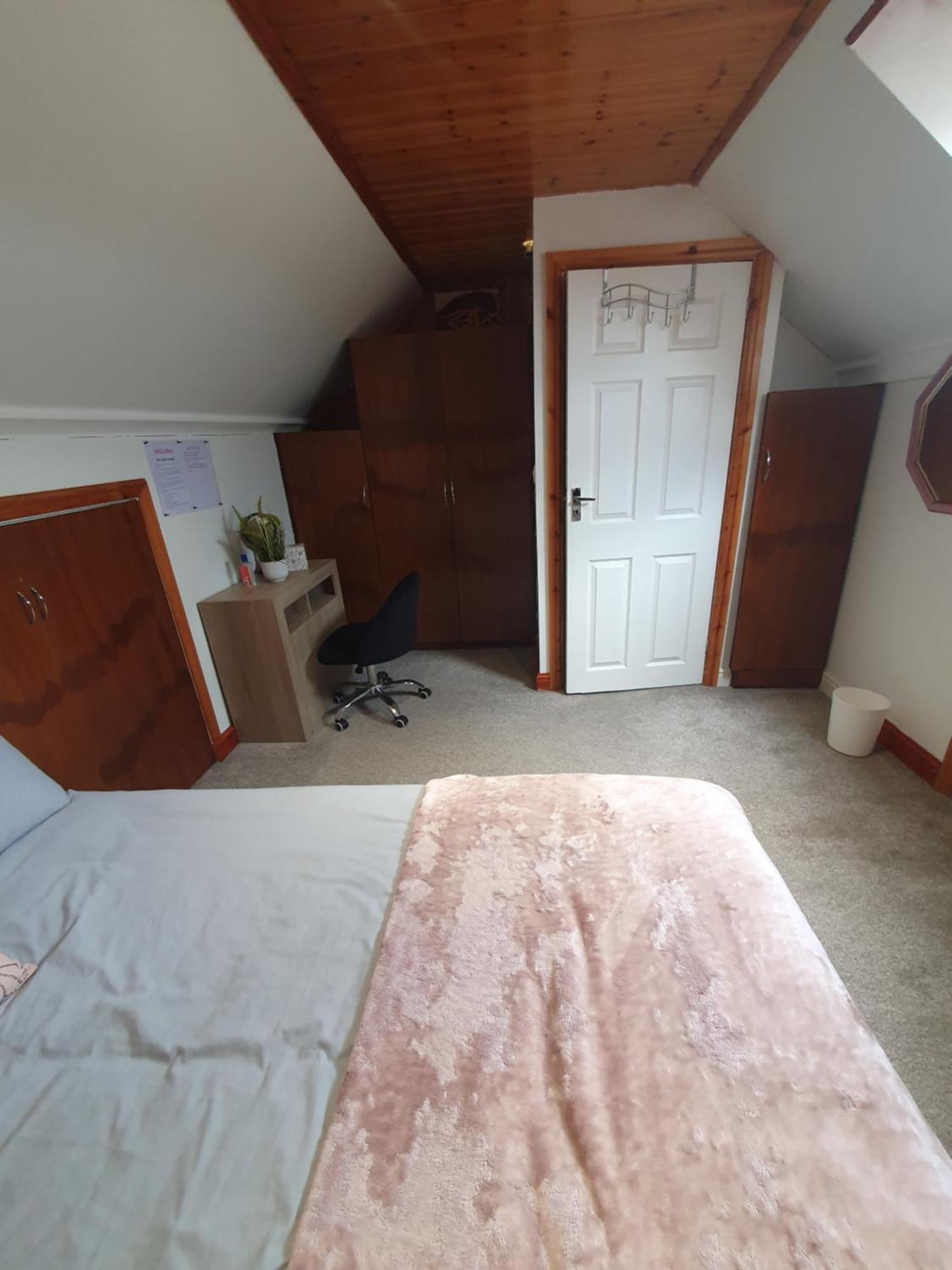 Private Double Room In Cardiff Extérieur photo